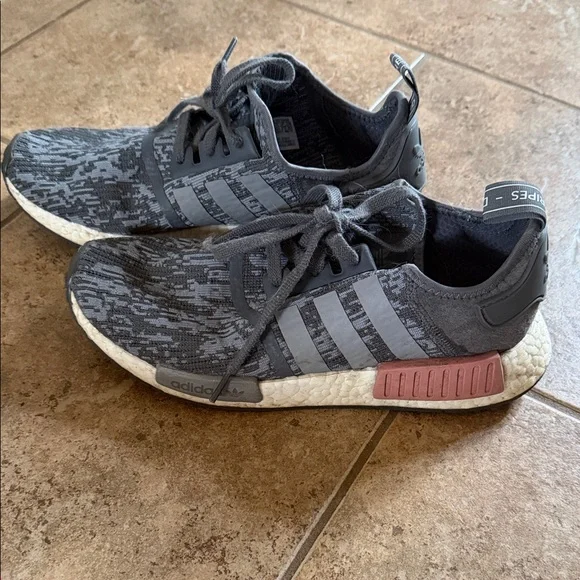 Adidas Gray Patterned Athletic Sneakers - Picture 3 of 3